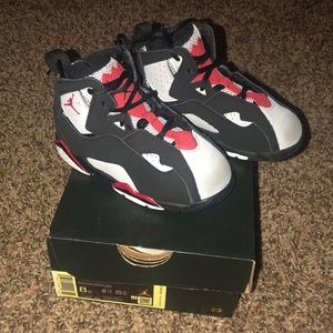 Toddler Jordan Mid Sneakers